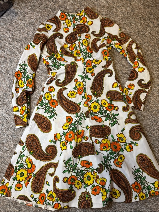 Vintage Dresses & Skirts - Vintage 1970’s Paisley floral print mod mini dress